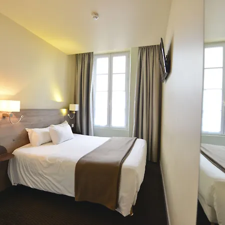 Hotel Accostage De La Concurrence La Rochelle (Charente-Maritime)