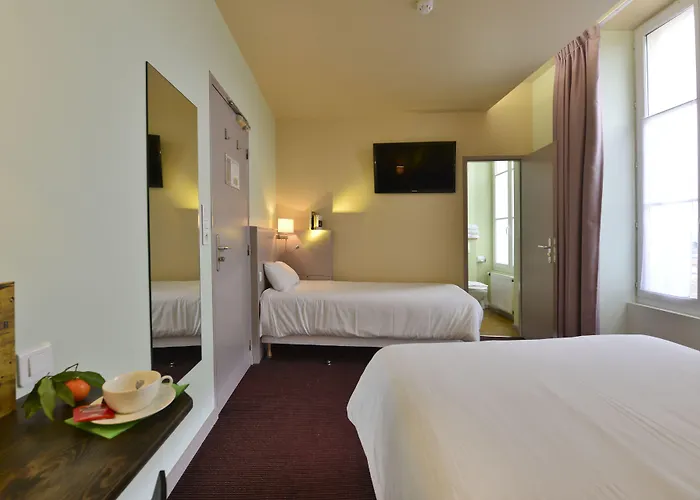 Accostage De La Concurrence 2* La Rochelle (Charente-Maritime)