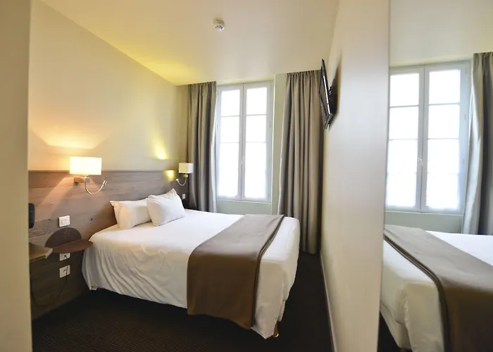 Hotel Accostage De La Concurrence La Rochelle (Charente-Maritime)