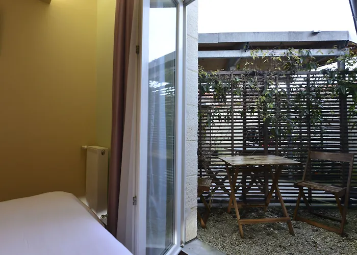 Accostage De La Concurrence Hotel La Rochelle (Charente-Maritime)