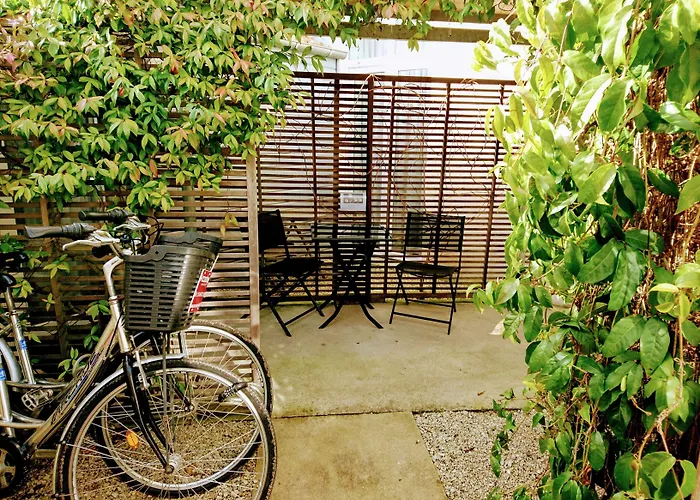 Hotel Accostage De La Concurrence 2*