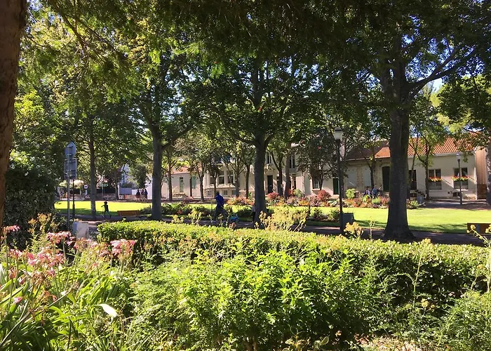 Hotel Accostage De La Concurrence 2*