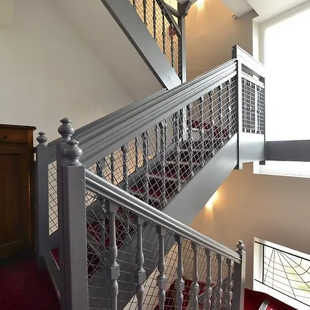 Hotel Accostage De La Concurrence