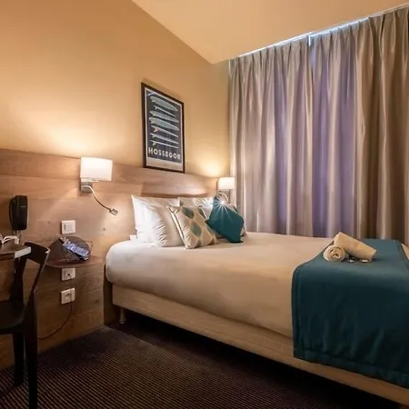 Hotel Accostage De La Concurrence La Rochelle (Charente-Maritime)