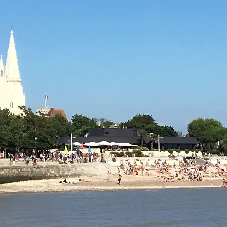 Hotel Accostage De La Concurrence