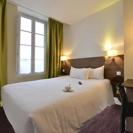 Hotel Accostage De La Concurrence La Rochelle (Charente-Maritime)