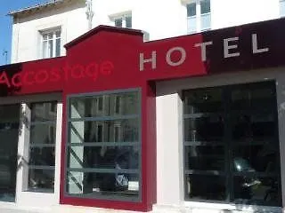 Accostage De La Concurrence