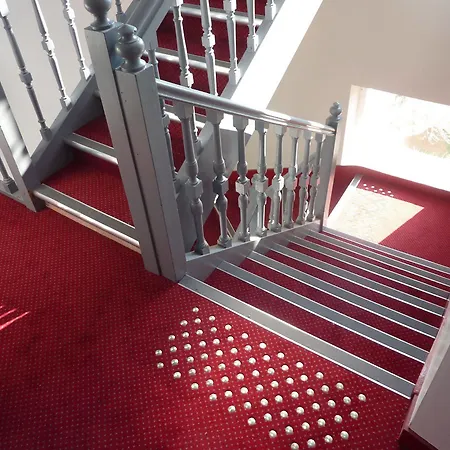 Hotel Accostage De La Concurrence La Rochelle (Charente-Maritime)