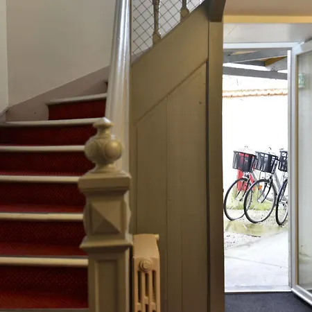 Accostage De La Concurrence Hotel La Rochelle (Charente-Maritime)