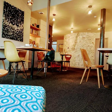 Accostage De La Concurrence Hotel La Rochelle (Charente-Maritime)