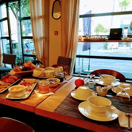 Hotel Accostage De La Concurrence 2*