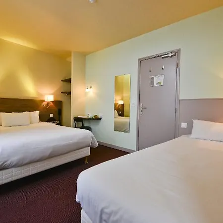 Hotel Accostage De La Concurrence La Rochelle (Charente-Maritime)