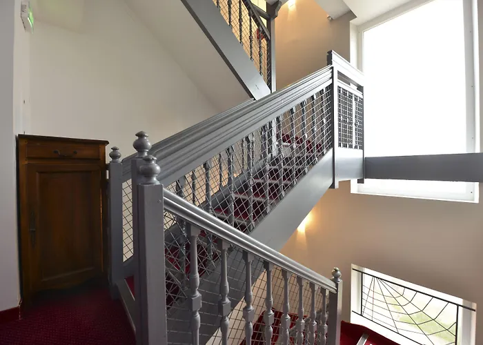 Hotel Accostage De La Concurrence La Rochelle (Charente-Maritime)